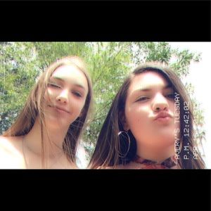 Meet your Posher, Avery